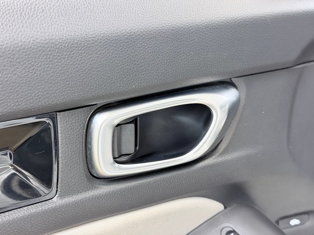 Used 2022 Honda Civic EX image 9