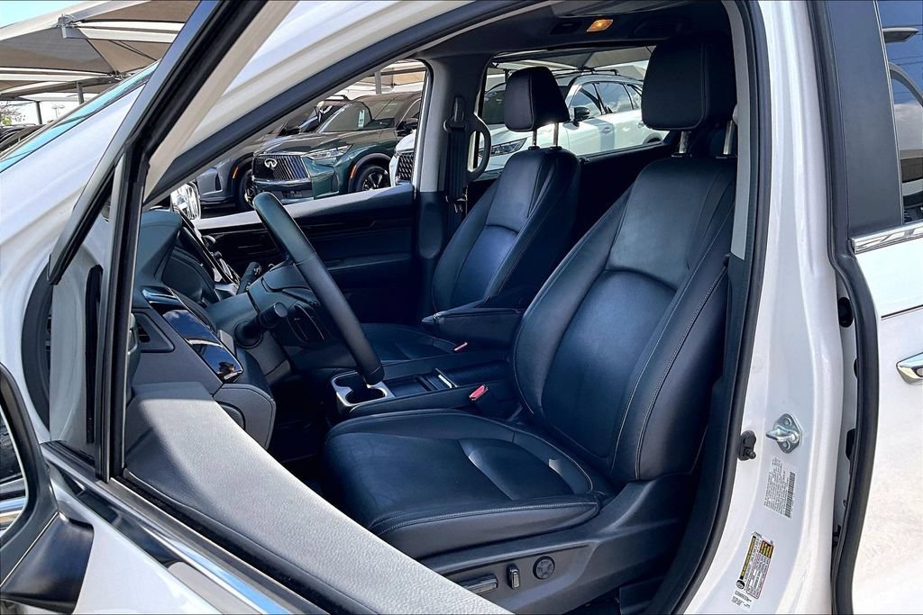 Used 2023 Honda Odyssey Touring image 36