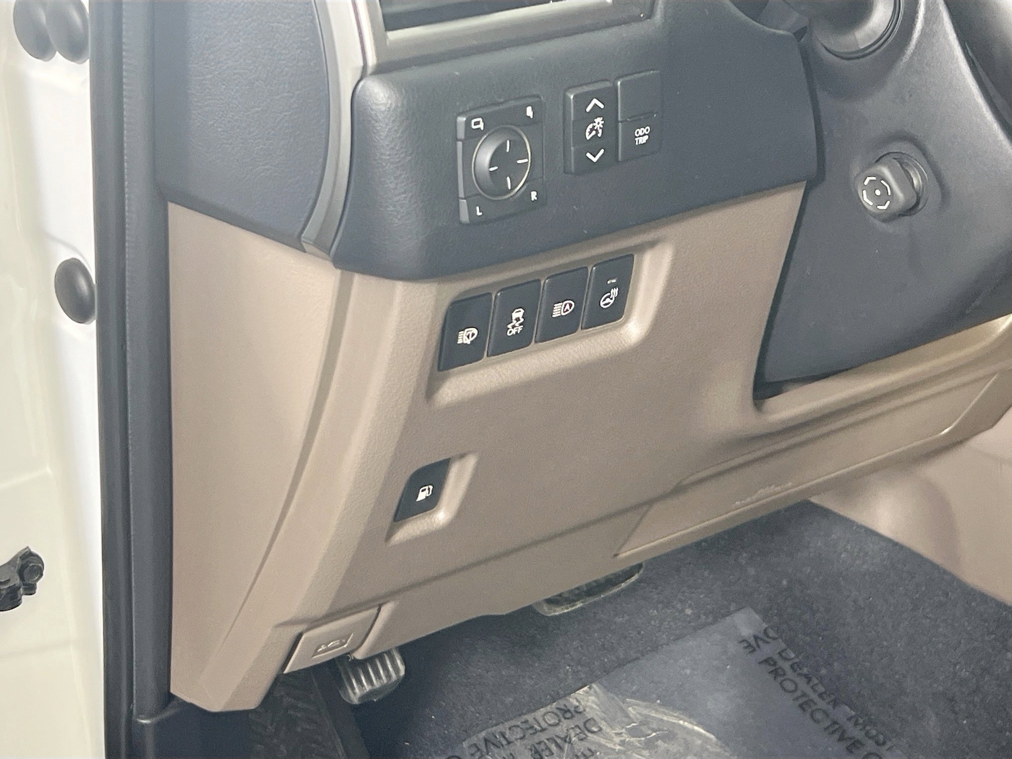 Used 2023 Lexus GX 460 Premium w/ Premium Plus Package image 10