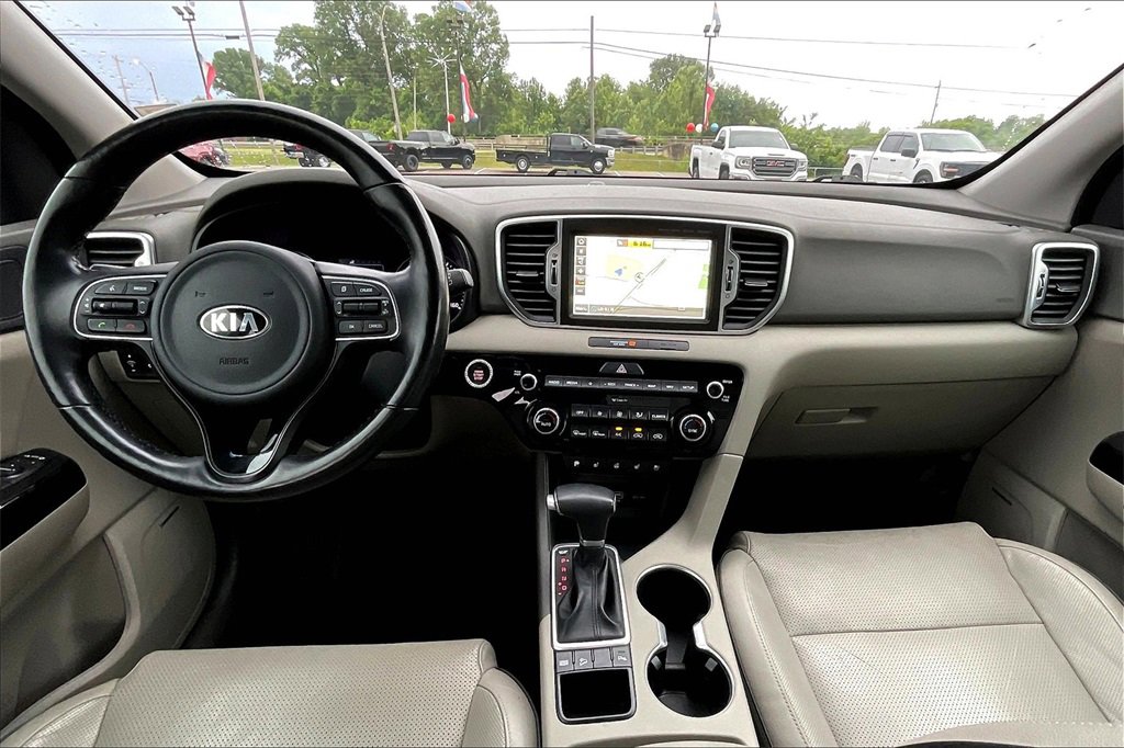 Used 2019 Kia Sportage EX w/ EX Technology Package image 15
