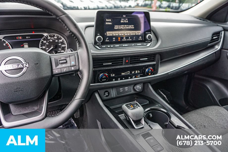 Used 2026 Nissan Rogue SV FWD image 31