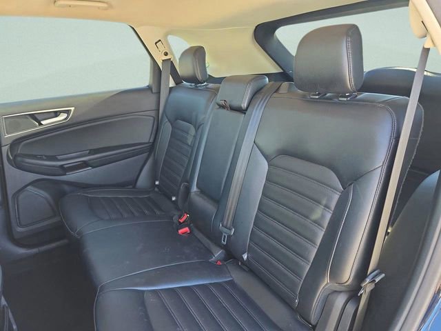 Used 2023 Ford Edge SEL image 15