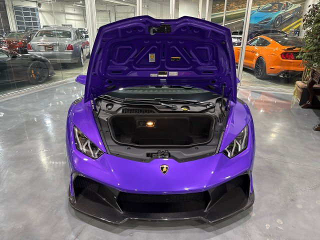 Used 2017 Lamborghini Huracan LP 610-4 AWD/4WD image 21
