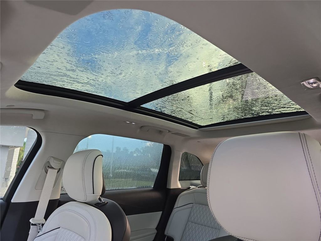 New 2024 Lincoln Nautilus Black Label image 27