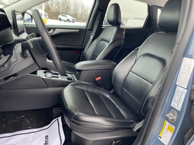 Used 2023 Ford Escape Platinum AWD/4WD image 15