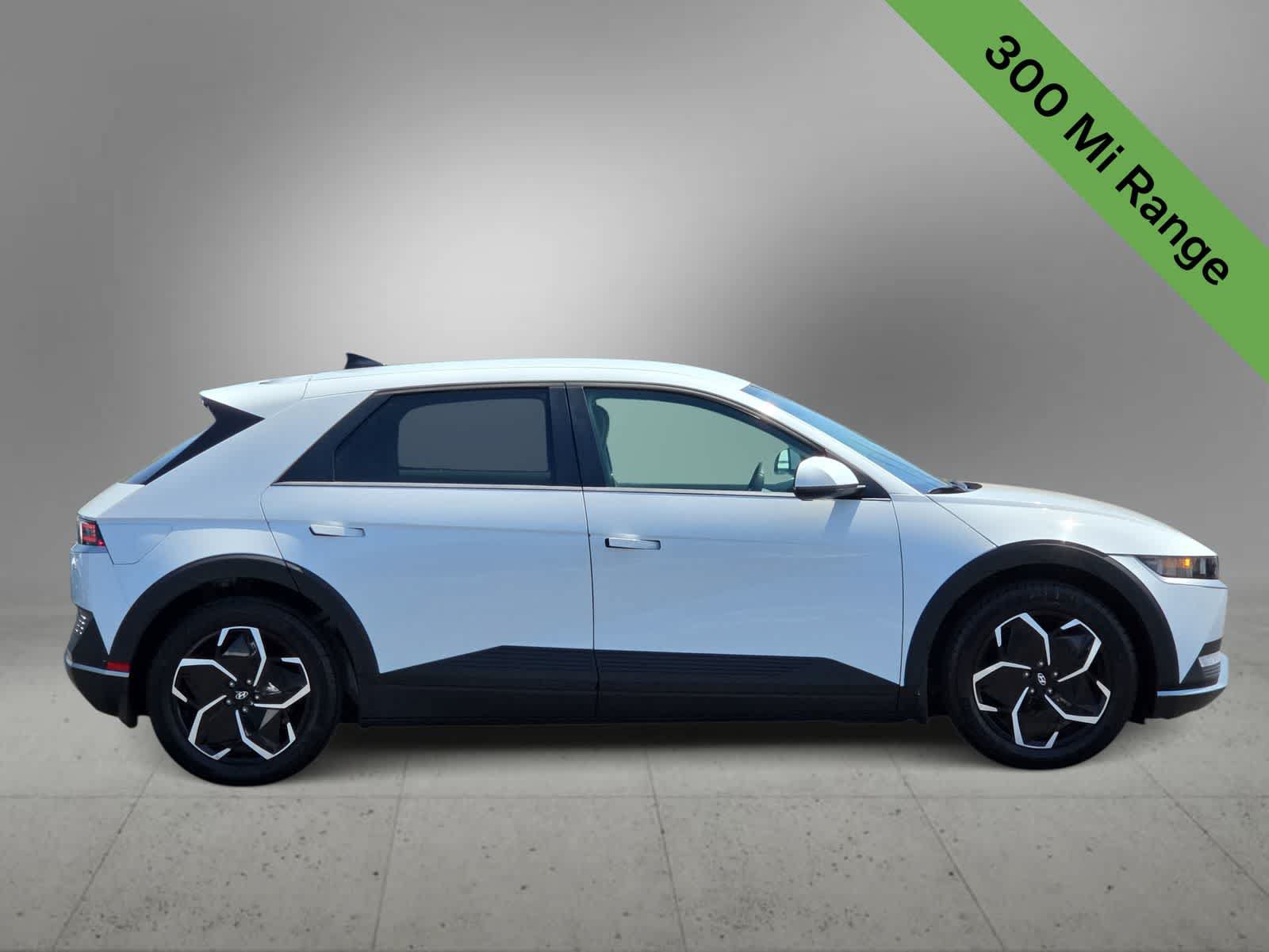 Used 2024 Hyundai Ioniq 5 SEL RWD image 9