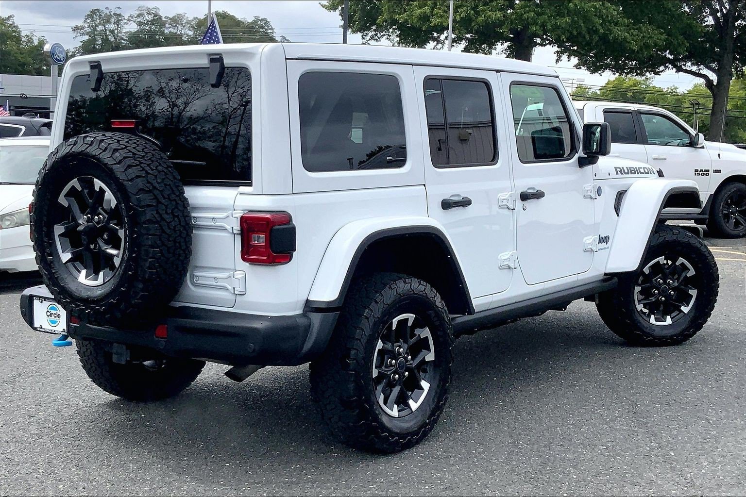 Certified 2024 Jeep Wrangler Unlimited Rubicon 4xe AWD/4WD image 12