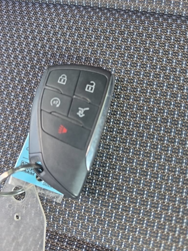 Used 2023 Buick Envision Preferred AWD/4WD image 32