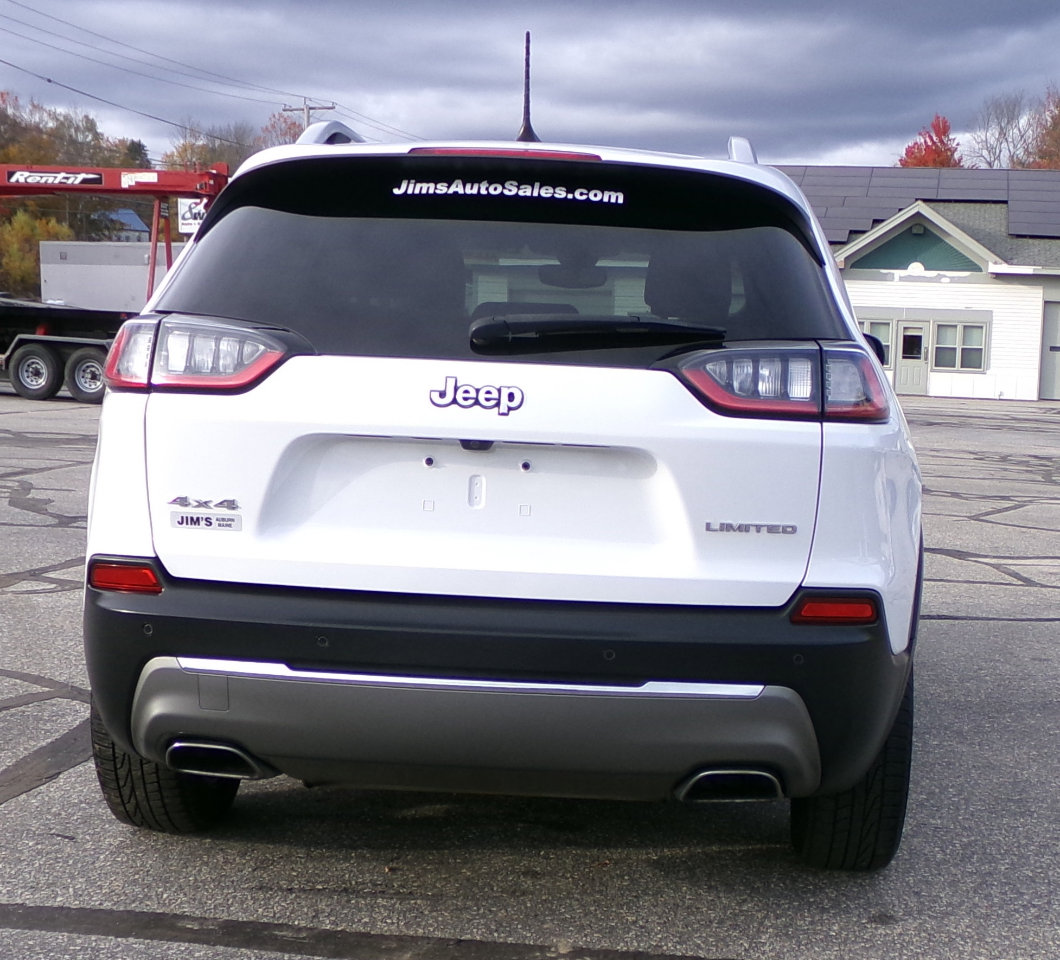 Used 2020 Jeep Cherokee Limited image 12