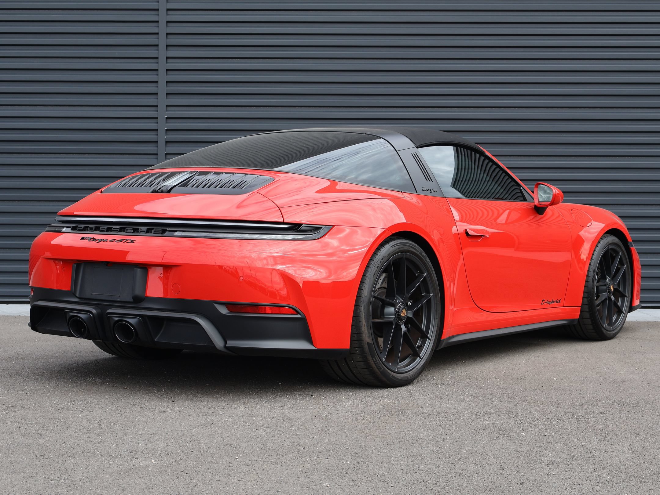 Certified 2026 Porsche 911 Targa 4 GTS AWD/4WD image 10