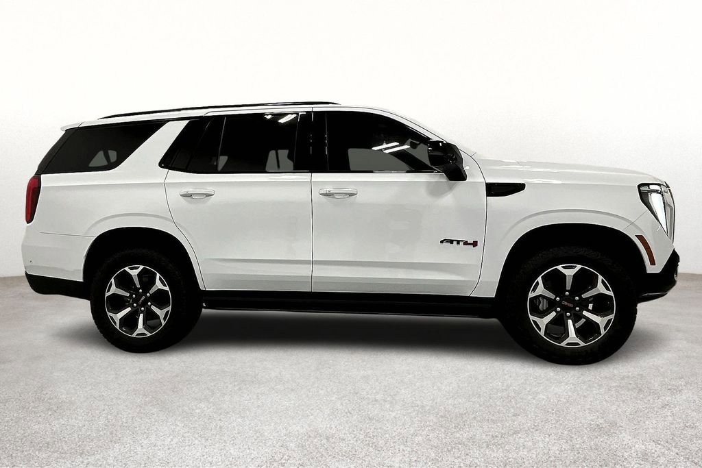 New 2026 GMC Yukon AT4 Ultimate AWD/4WD image 8