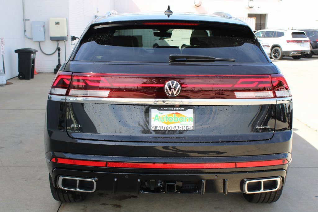 New 2026 Volkswagen Atlas Cross Sport SEL Premium R-Line image 5