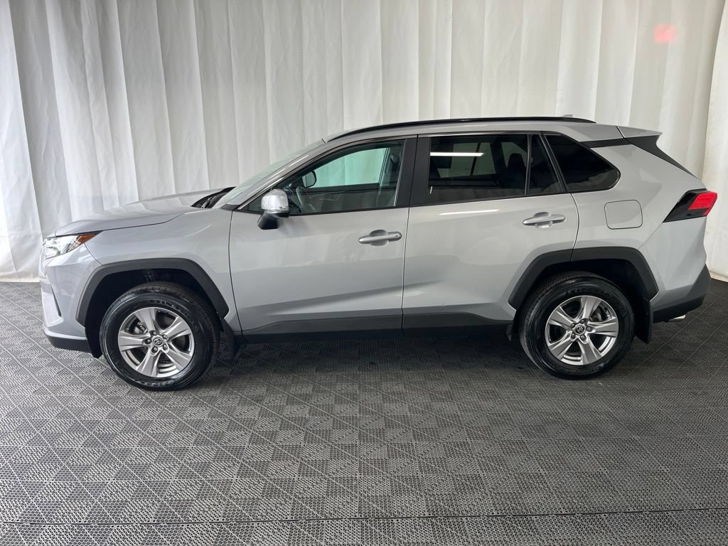 Used 2024 Toyota RAV4 XLE AWD/4WD image 26