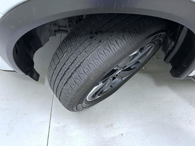 Certified 2025 Nissan Rogue SV AWD/4WD image 23