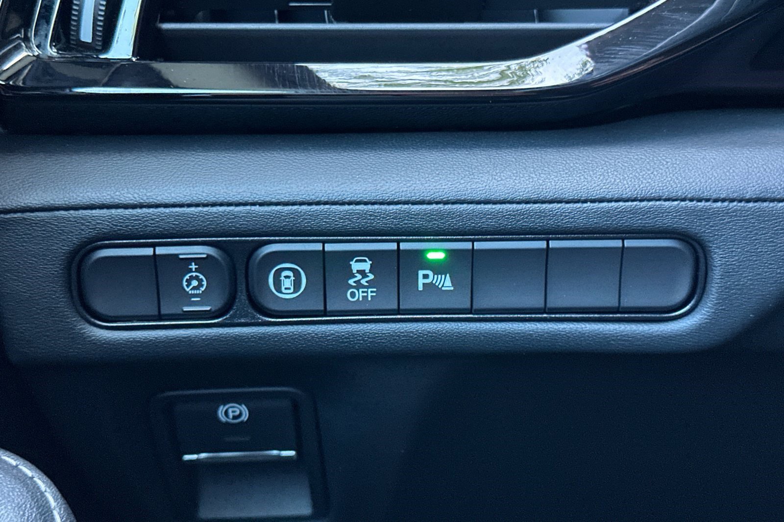 Used 2024 Acura MDX SH-AWD w/ Technology Package image 37