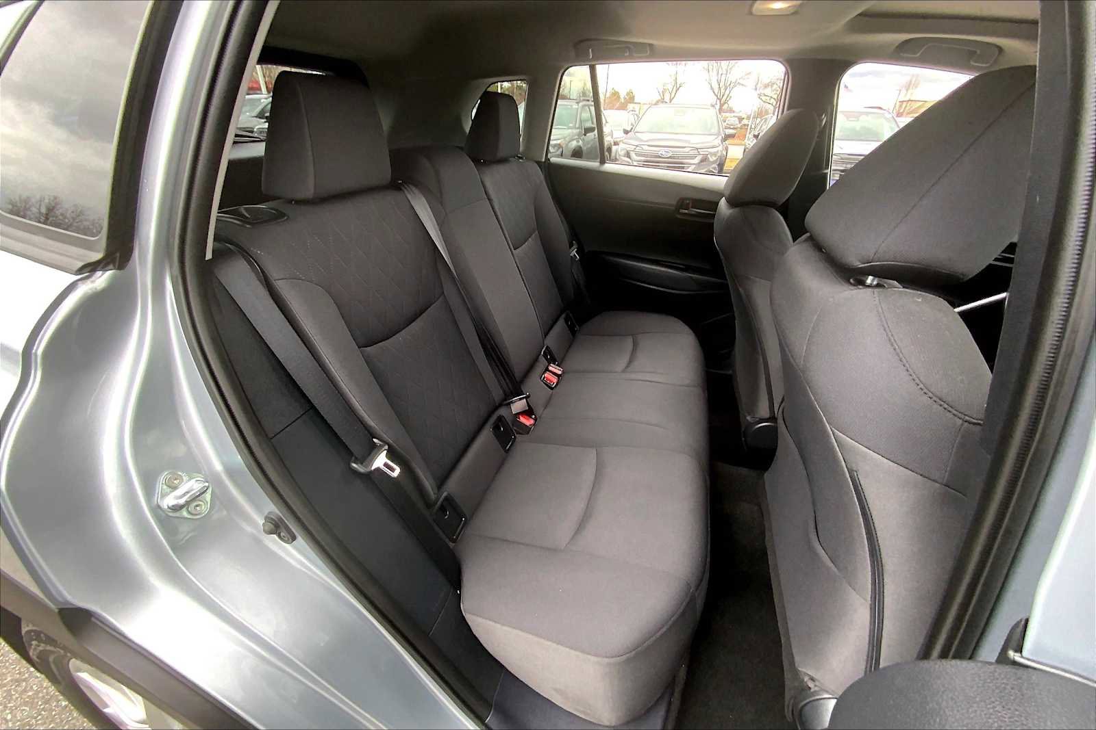 Used 2023 Toyota Corolla Cross LE w/ Moonroof Package AWD/4WD image 19
