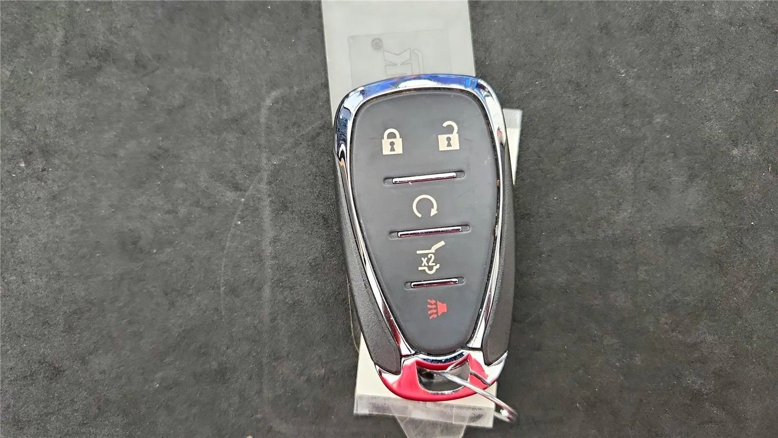 Used 2023 Chevrolet Traverse RS FWD image 21