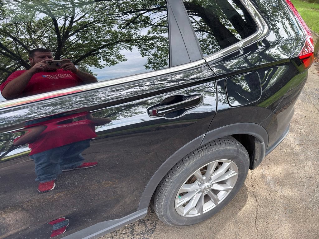 Used 2025 Honda CR-V EX image 10