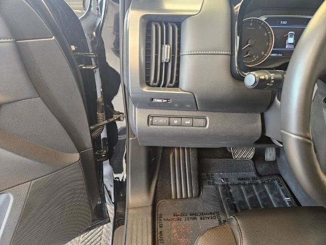 Certified 2025 Nissan Pathfinder SL AWD/4WD image 16