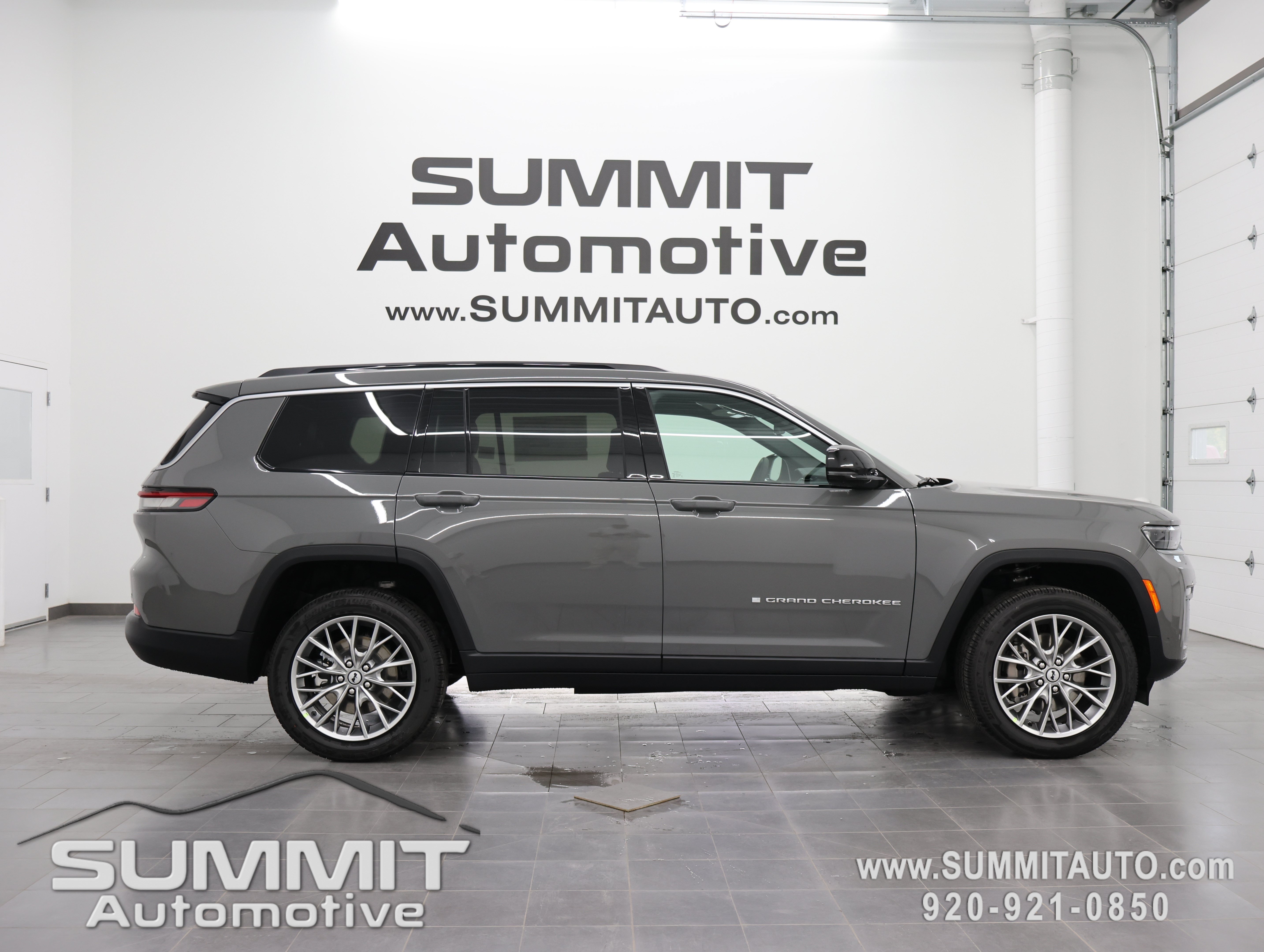 New 2027 Jeep Grand Cherokee L Limited