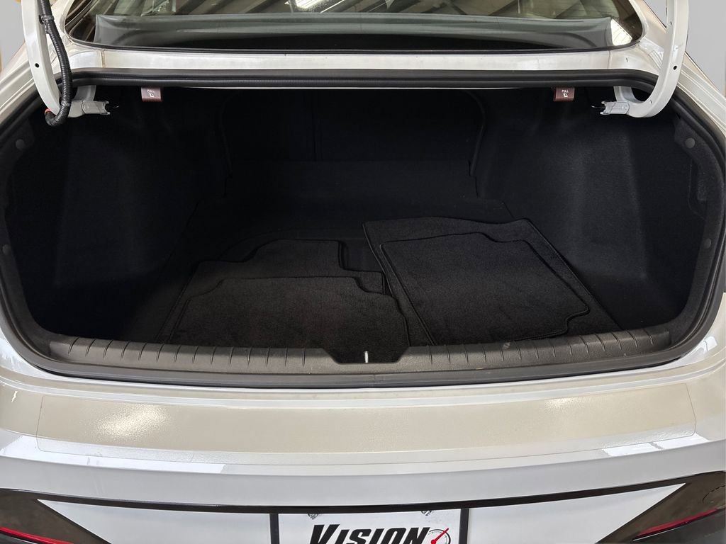 Used 2023 Hyundai Sonata SEL w/ Preferred Accessory Package image 11