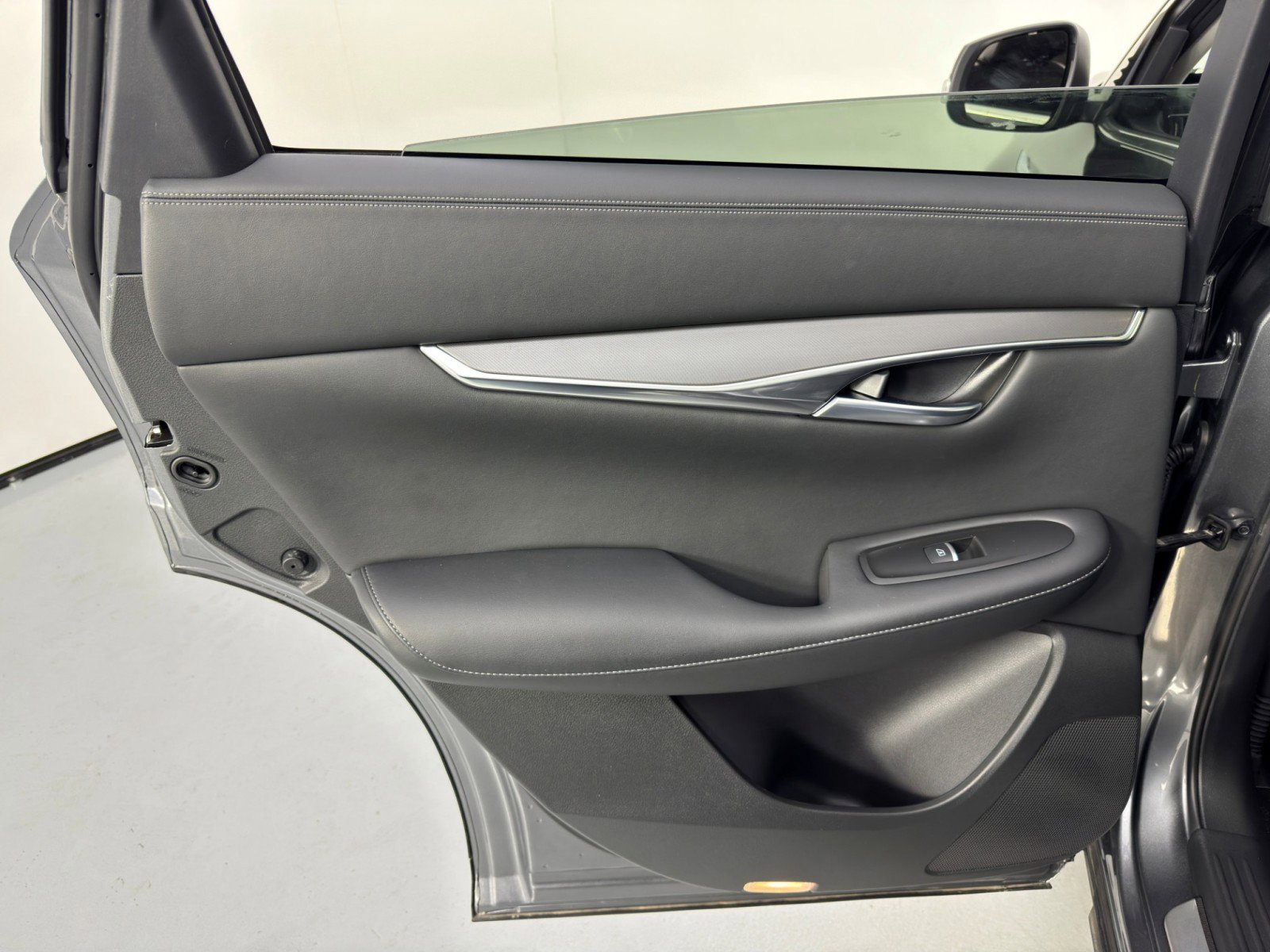 Used 2024 INFINITI QX50 Luxe image 44