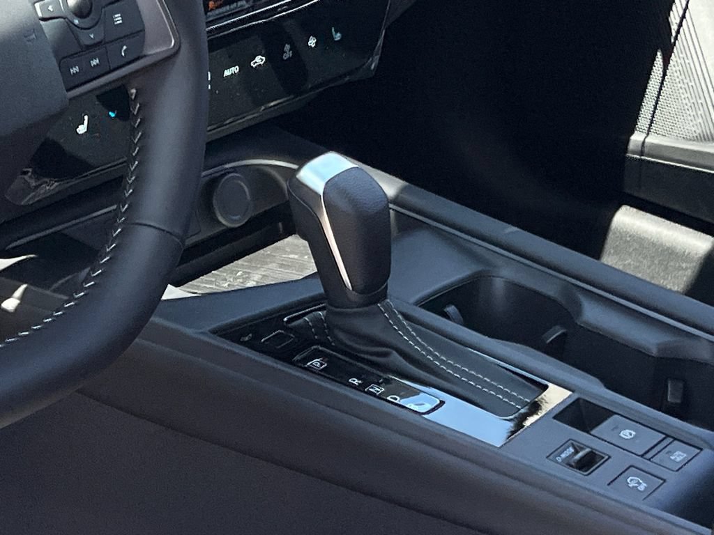 New 2026 Nissan Sentra SV w/ SV Convenience Package FWD image 16