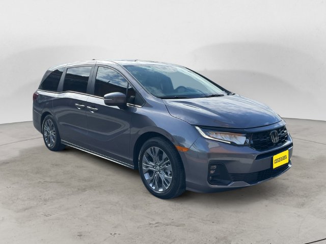 Used 2026 Honda Odyssey Touring image 7