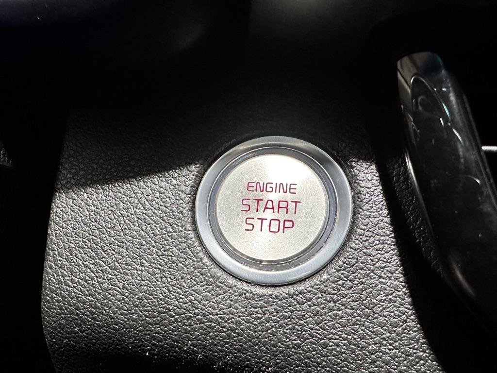 Used 2019 Kia Optima S image 20