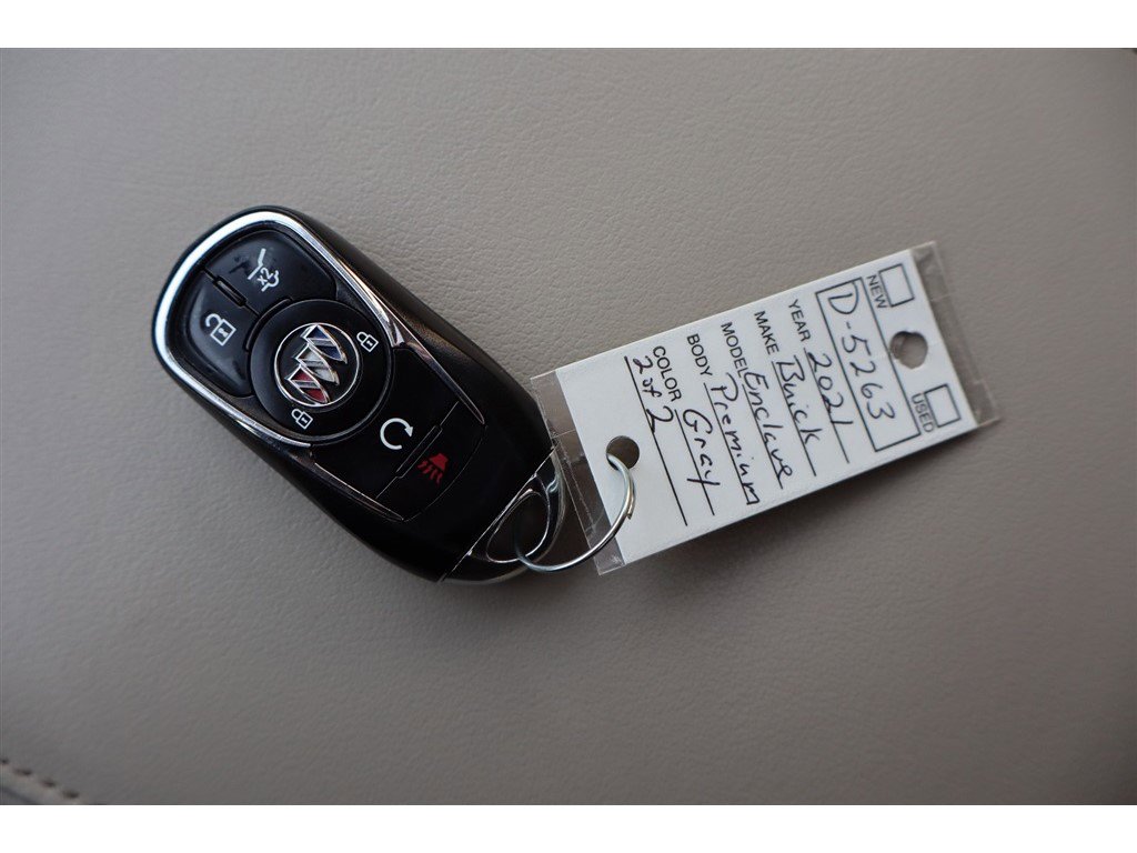 Used 2021 Buick Enclave Premium w/ Sun and Sites Package FWD image 37
