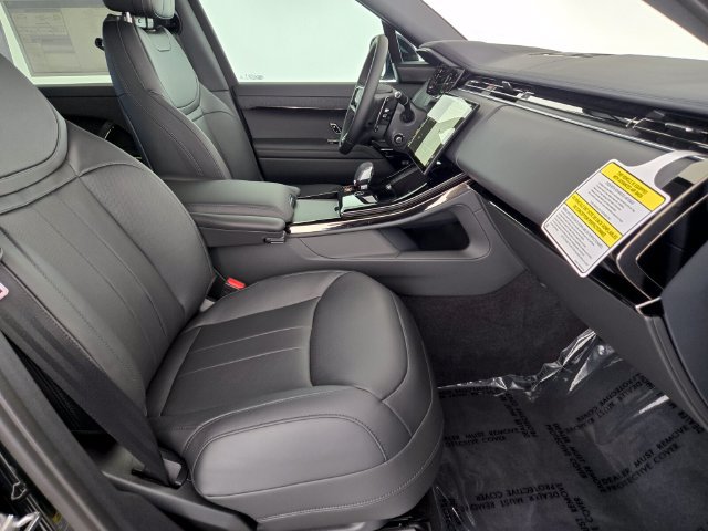 New 2026 Land Rover Range Rover Sport Dynamic SE AWD/4WD image 3