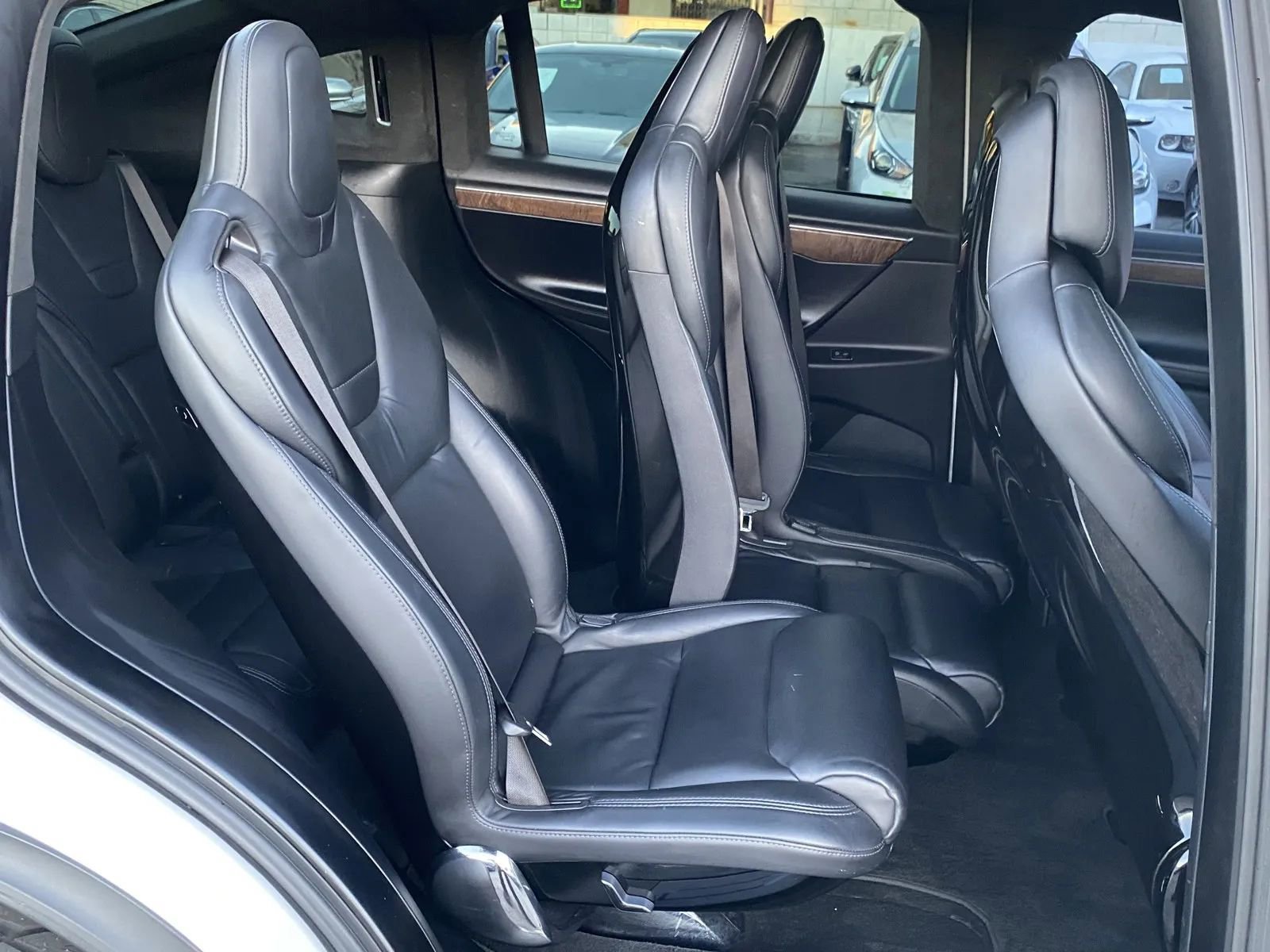 Used 2016 Tesla Model X 75D image 8