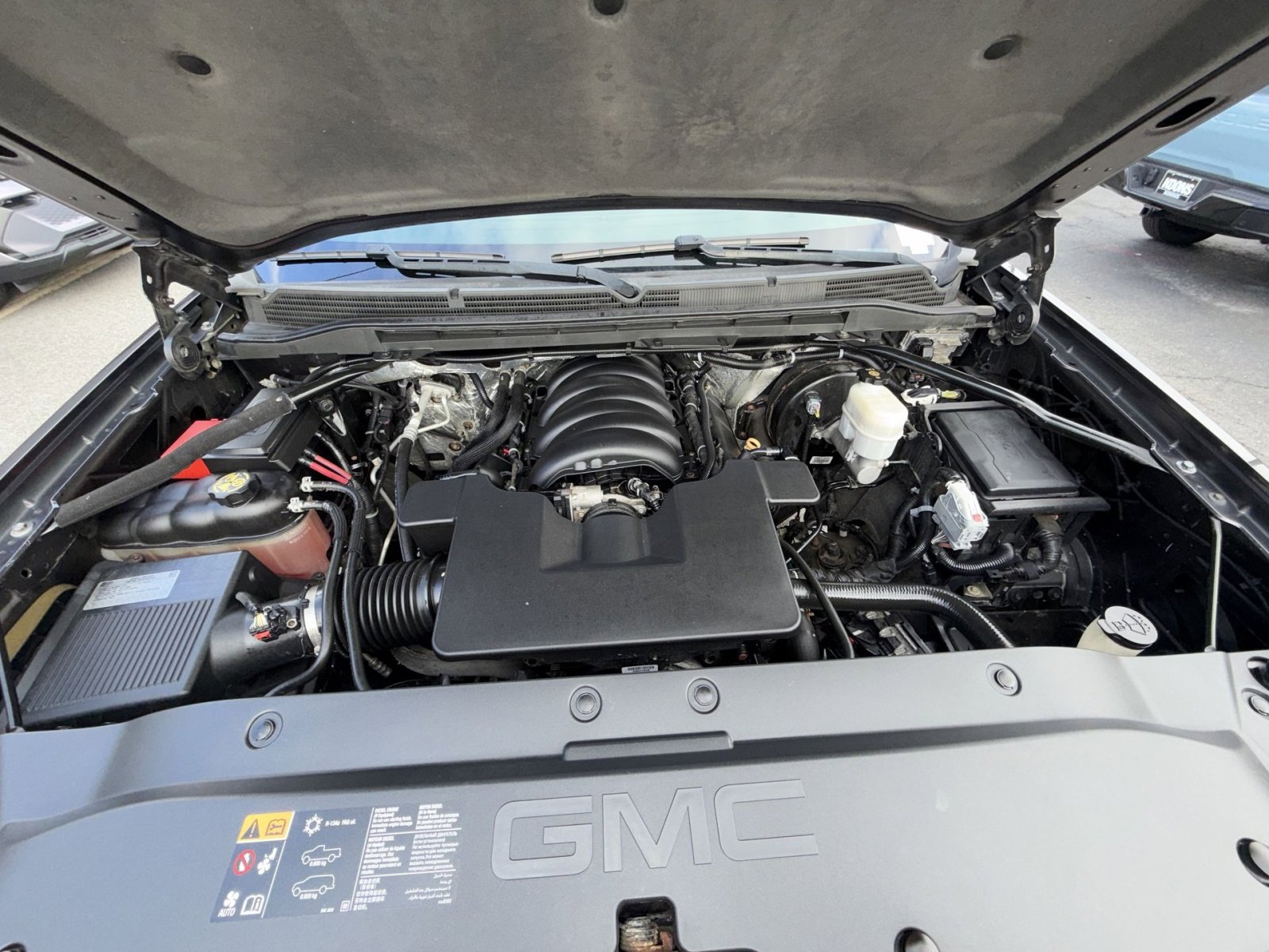 Used 2015 GMC Sierra 1500 Denali w/ Driver Alert Package image 29