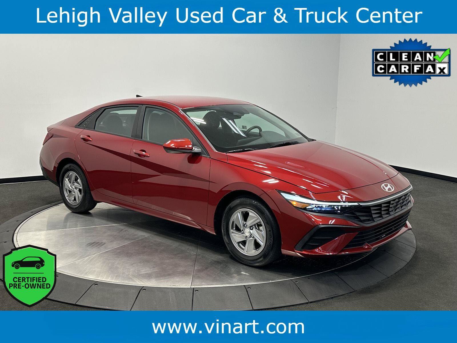 Certified 2024 Hyundai Elantra SE FWD image 1