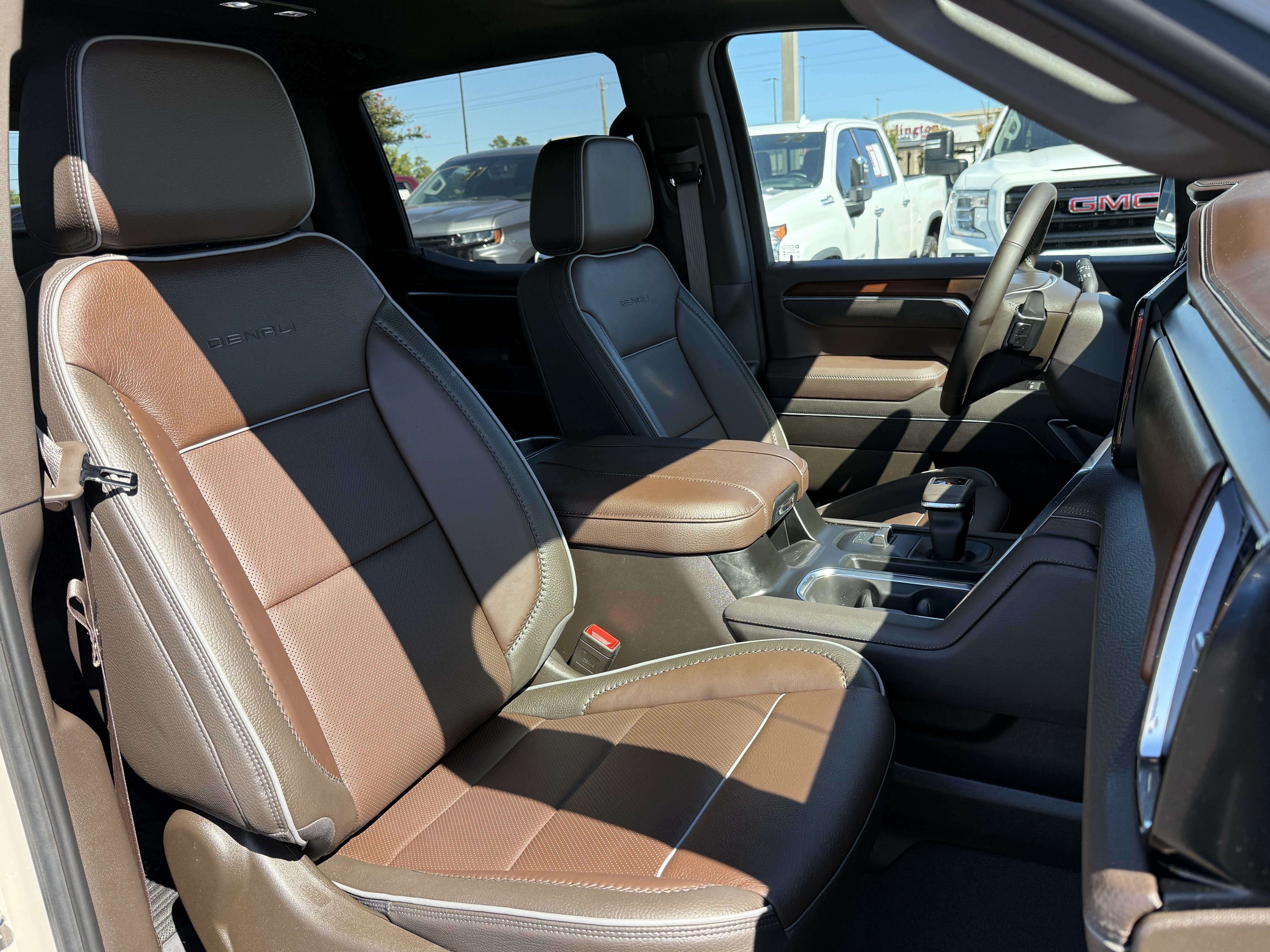 Used 2026 GMC Sierra 1500 Denali w/ Denali Reserve Package AWD/4WD image 37