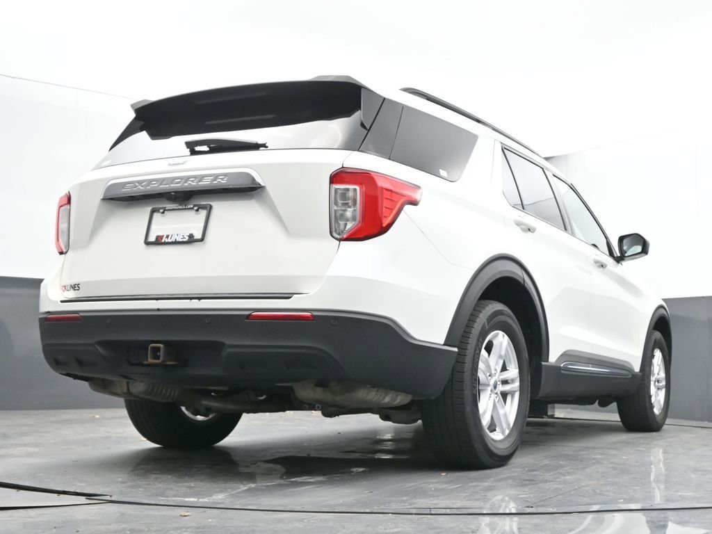 Used 2020 Ford Explorer XLT w/ Comfort Package AWD/4WD image 50