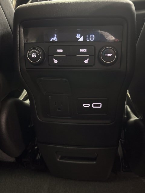 Used 2023 GMC Acadia Denali FWD image 16