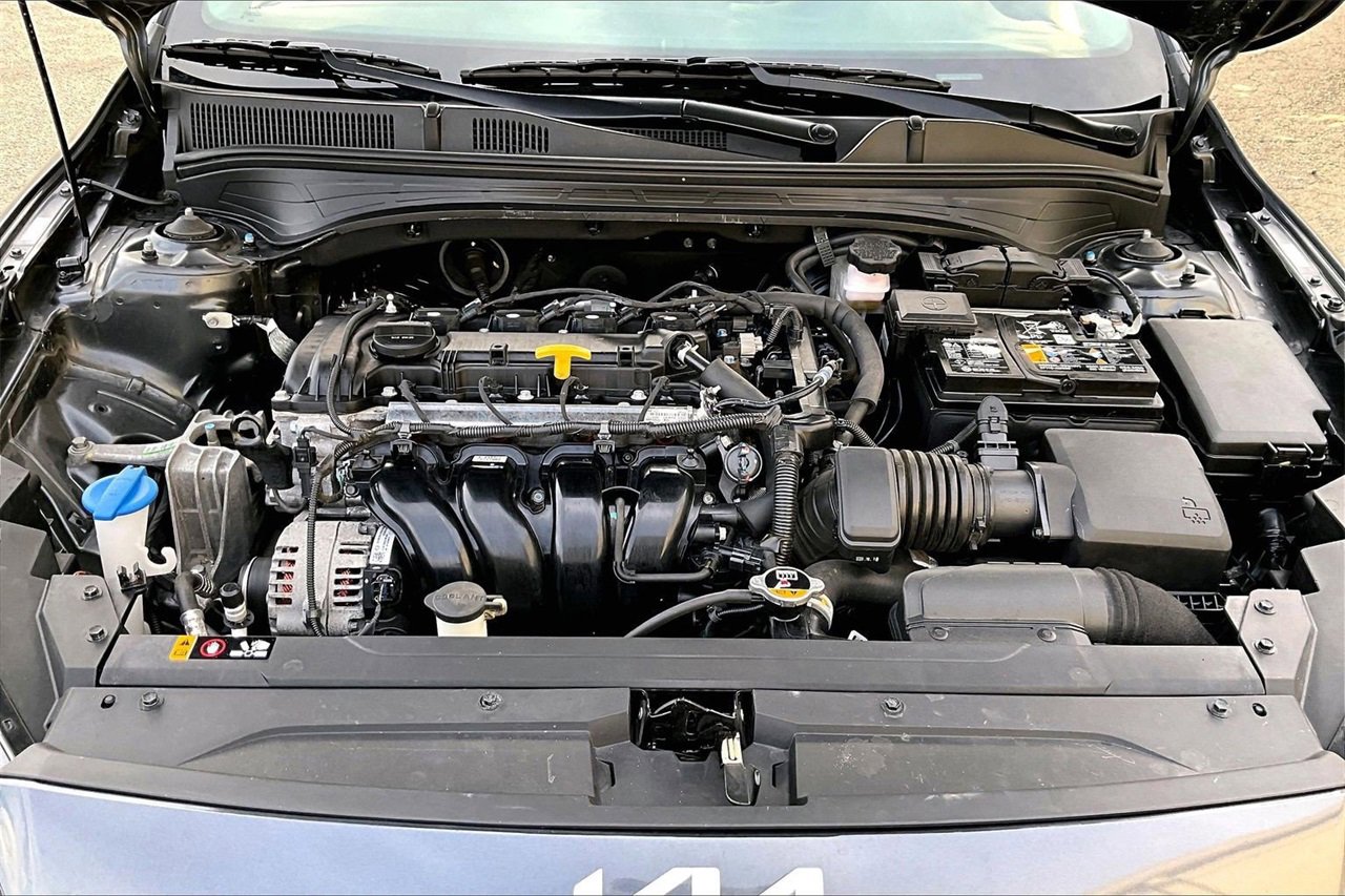 Used 2024 Kia Forte LXS image 33