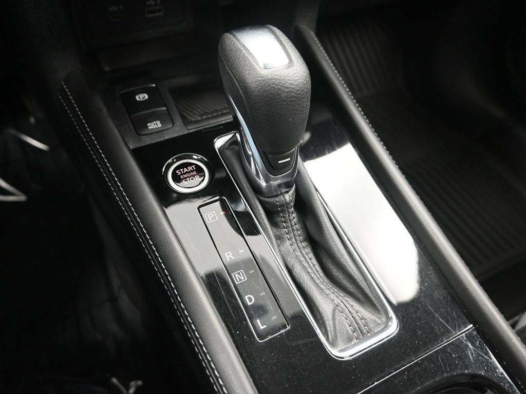 Used 2023 Nissan Kicks SR w/ SR Premium Package image 23