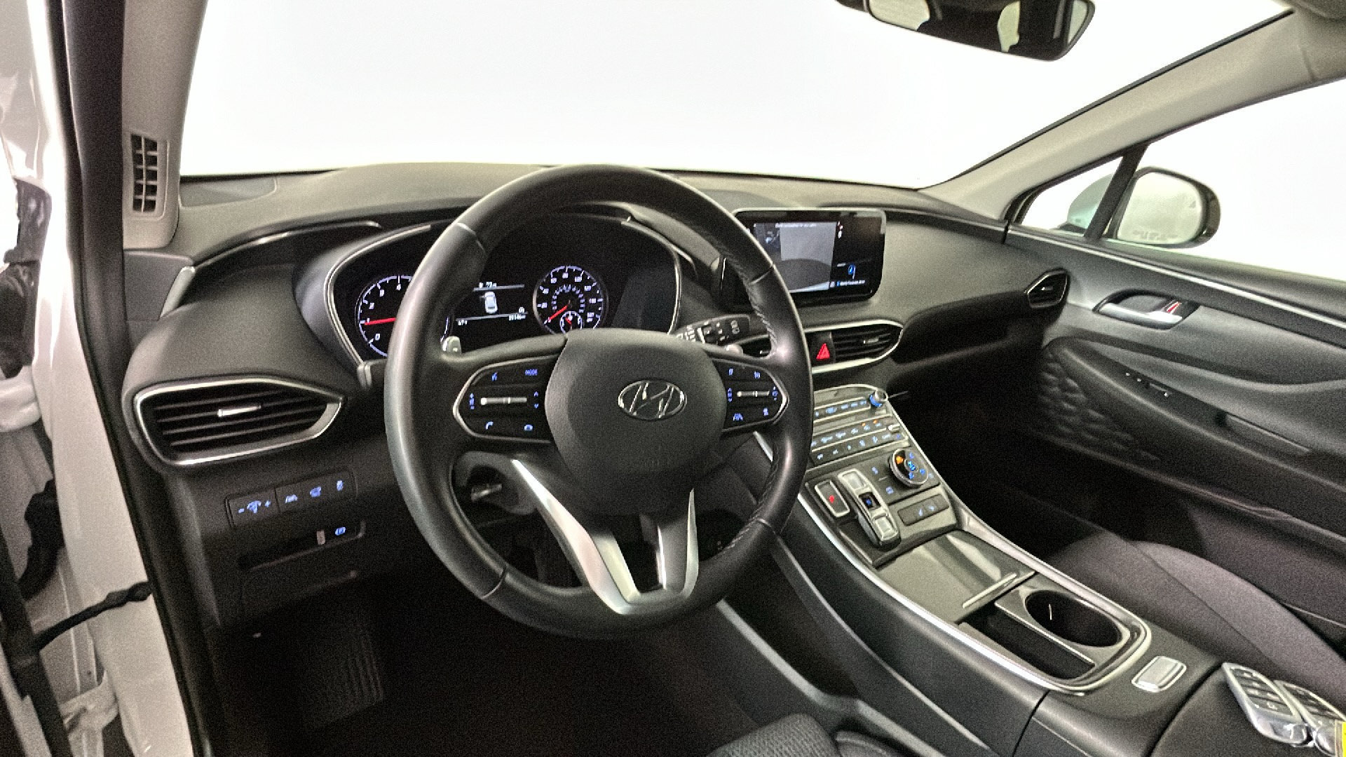 Certified 2023 Hyundai Santa Fe SEL AWD/4WD image 18