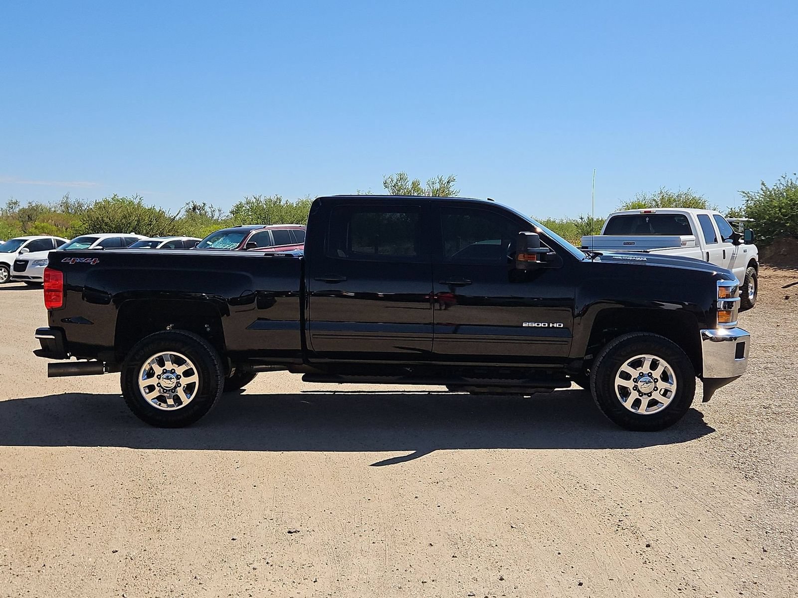 Used 2017 Chevrolet Silverado 2500 LT w/ LT Fleet Convenience Package AWD/4WD image 4