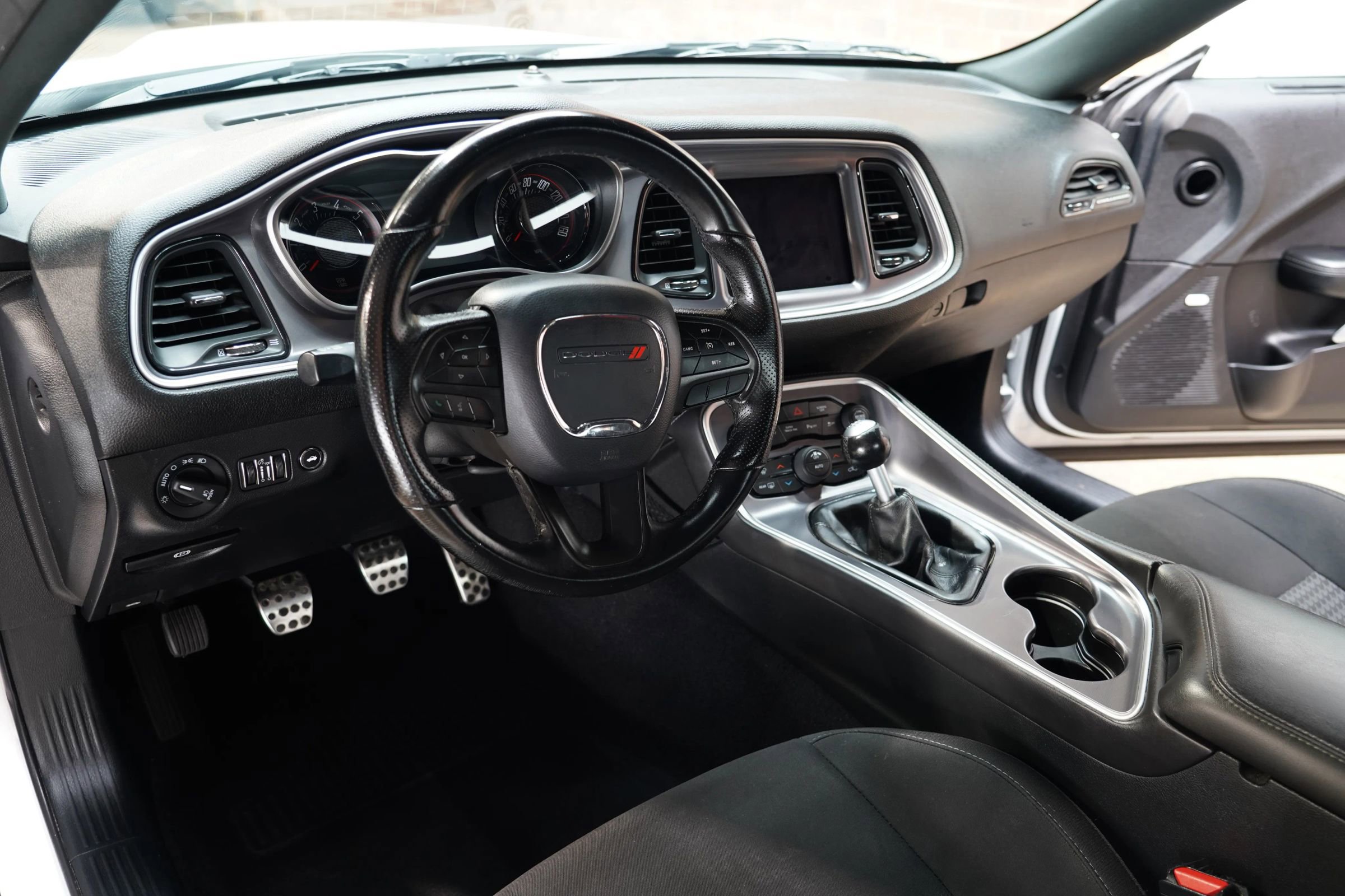 Used 2019 Dodge Challenger R/T w/ Blacktop Package image 48