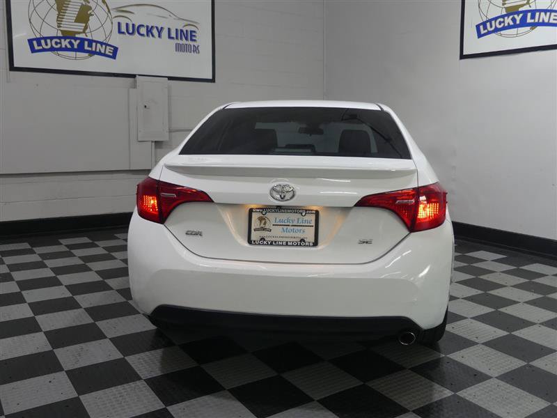 Used 2018 Toyota Corolla SE FWD image 8