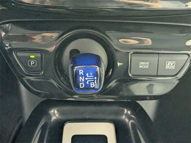 Used 2017 Toyota Prius Four image 21