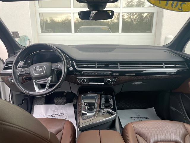 Used 2017 Audi Q7 3.0T Premium Plus AWD/4WD image 22