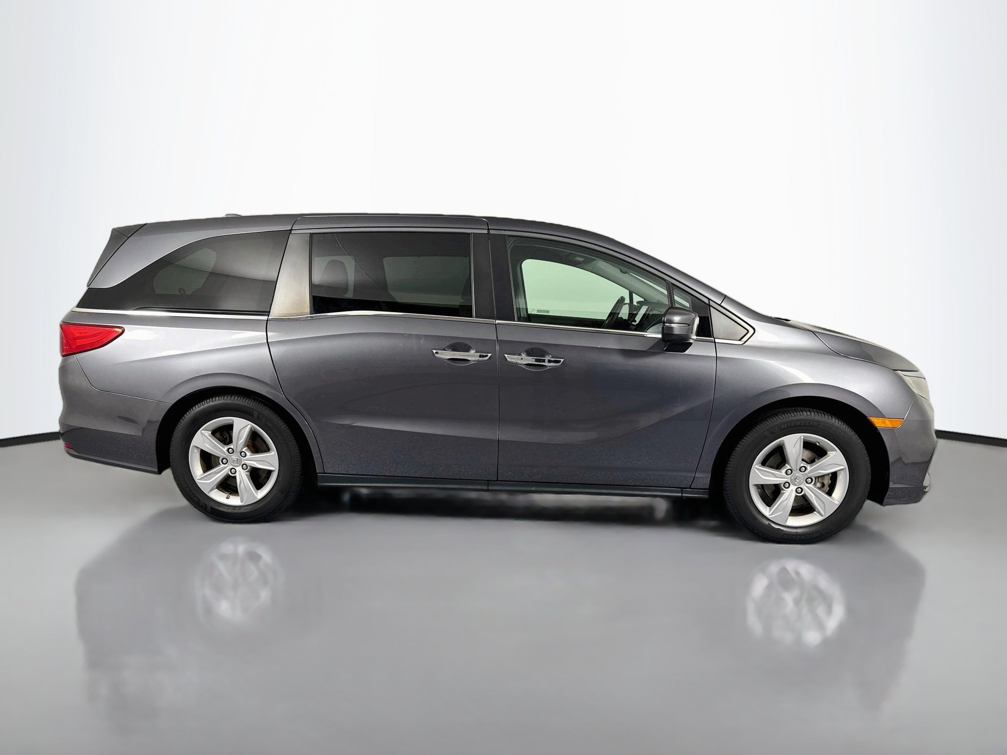 Certified 2019 Honda Odyssey EX image 4