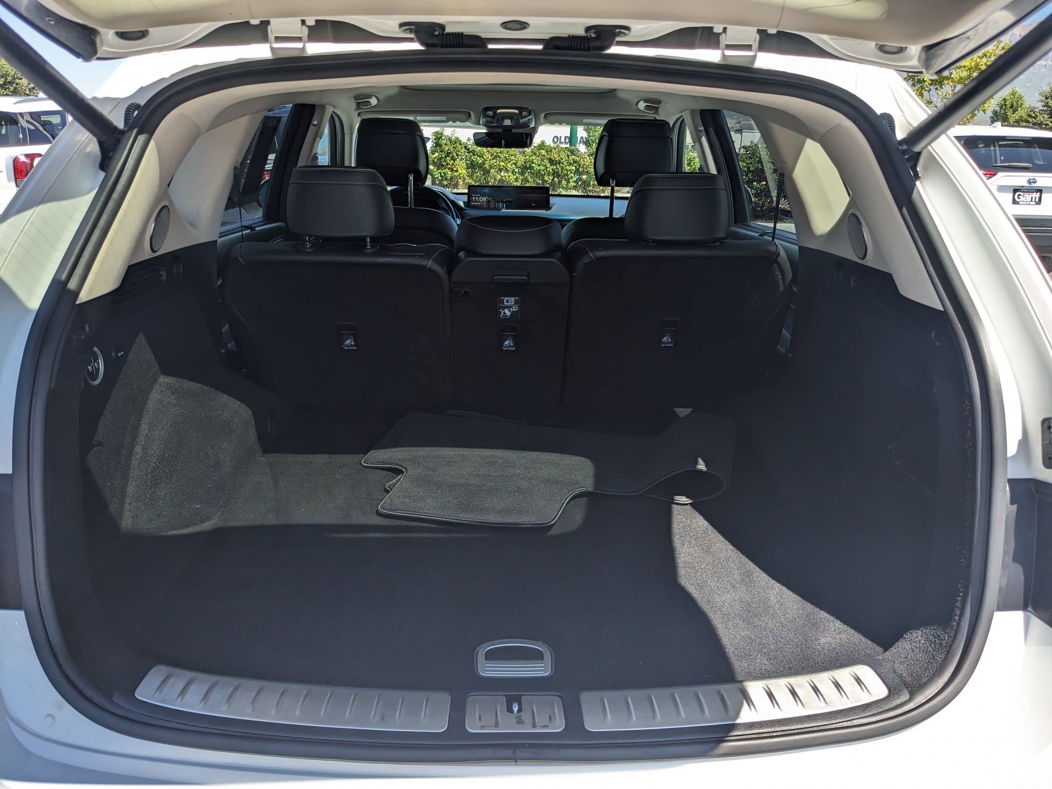 Used 2023 Genesis GV80 2.5T w/ Advanced Package image 30