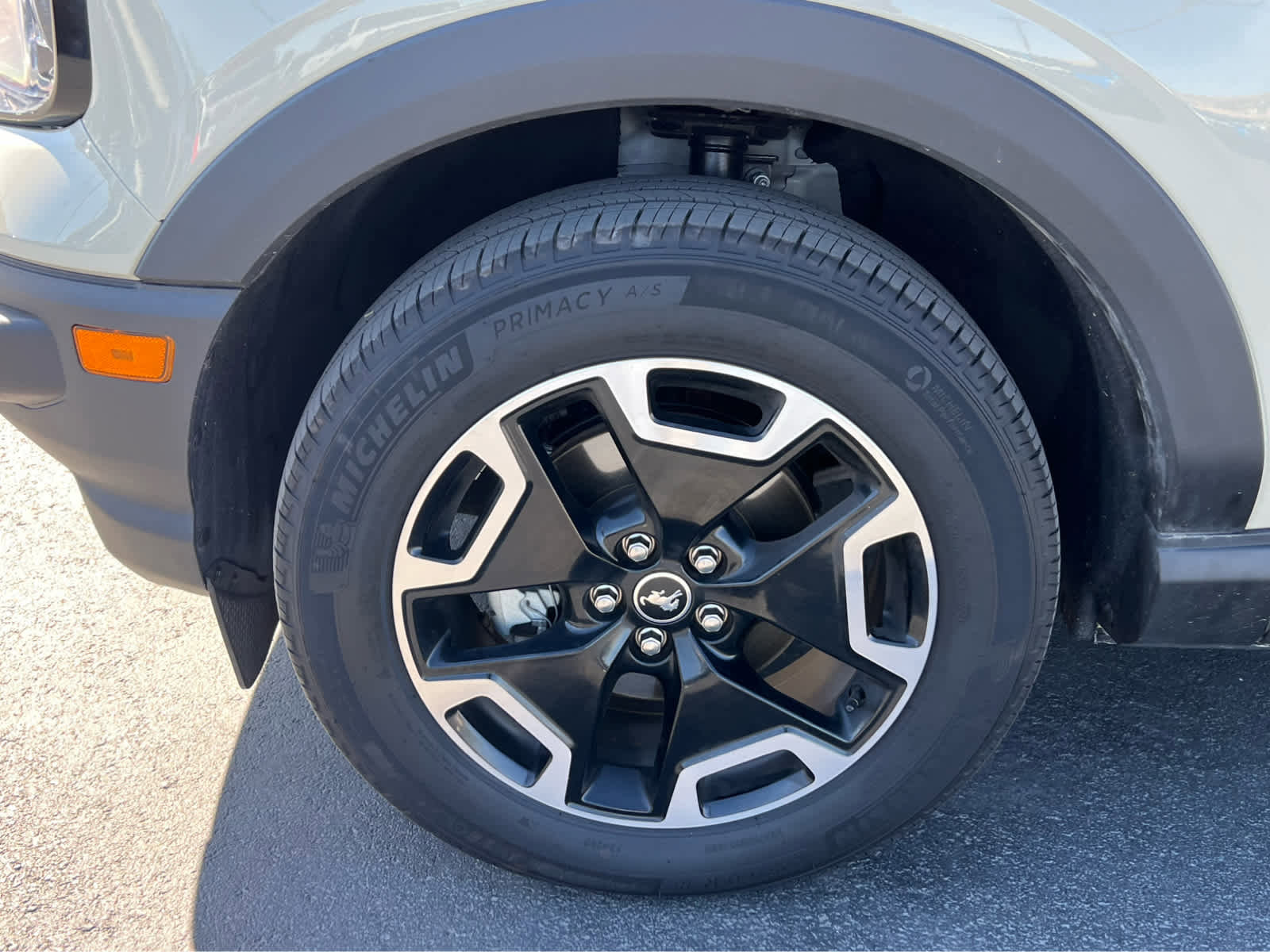 Certified 2024 Ford Bronco Sport Outer Banks w/ Tech Package AWD/4WD image 13