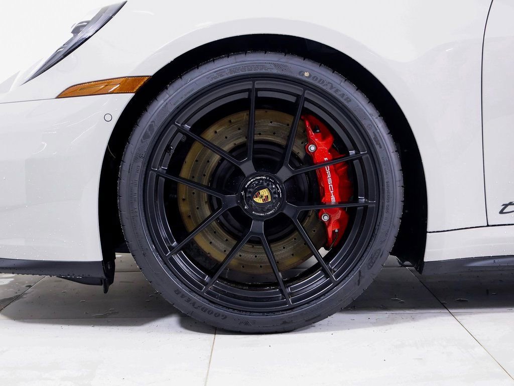 New 2026 Porsche 911 Carrera GTS image 23