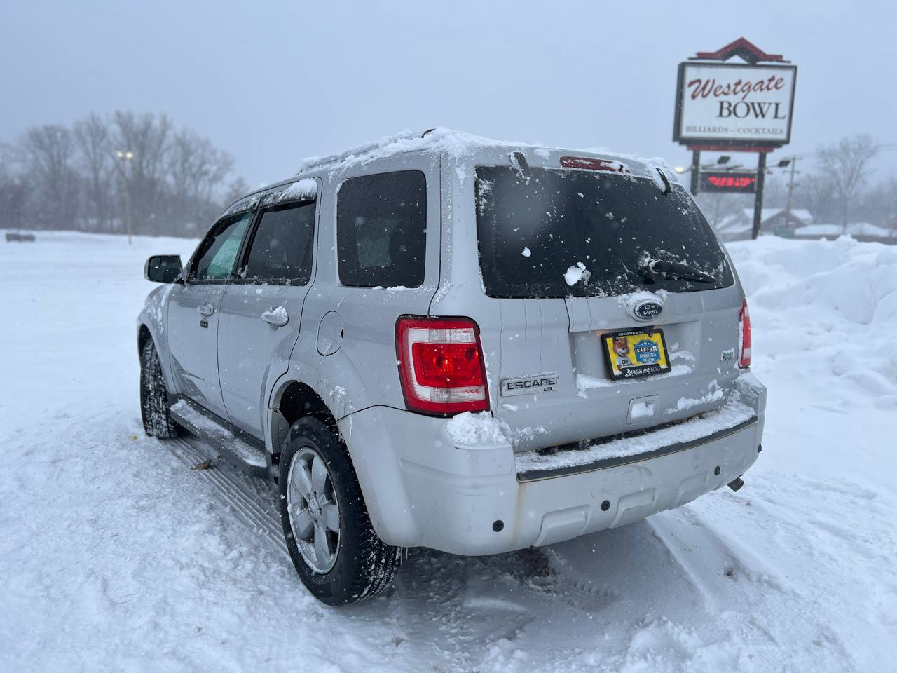 Used 2011 Ford Escape Limited w/ 302A Rapid Spec Order Code image 5